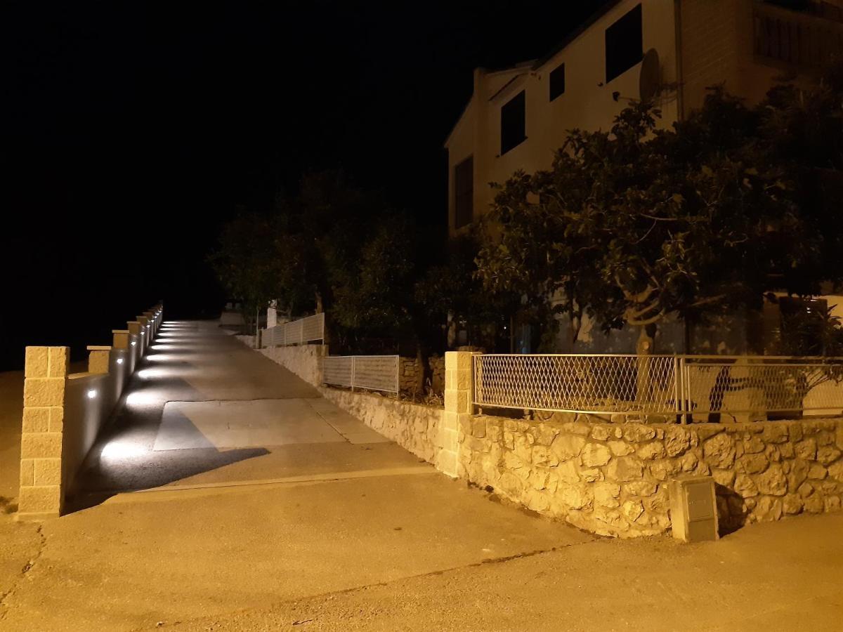 Apartman Maslina Σίμπενικ Εξωτερικό φωτογραφία